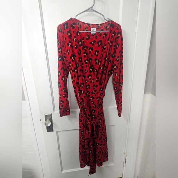 CAbi Red Siren Leopard Wrap Around Dress Cardigan Wear 2 Ways sz xxl - Picture 11 of 11